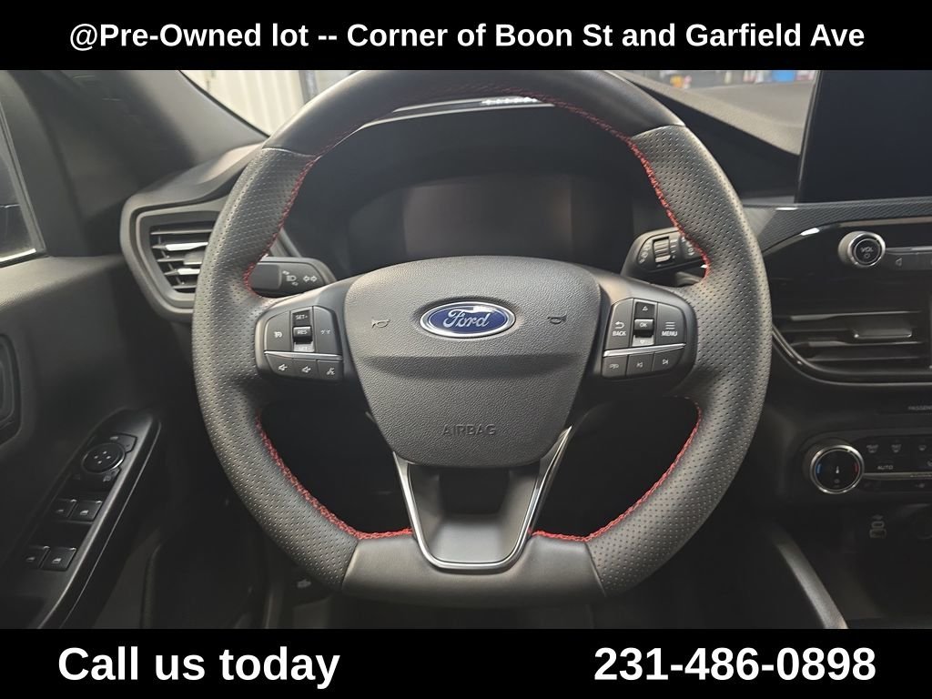 Used 2025 Gray Ford ST-Line Select image 17
