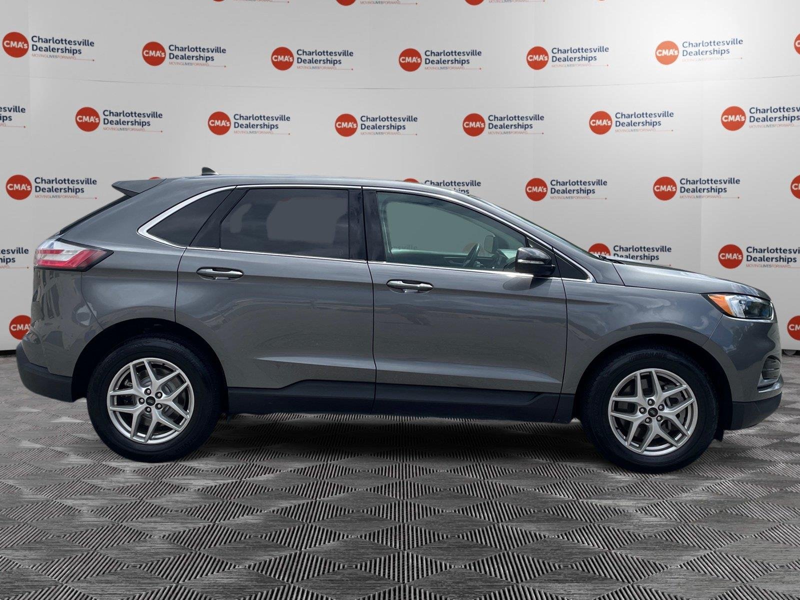 Used 2024 Carbonized Gray Ford SEL image 6