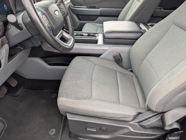 Used 2024 Black Ford XLT image 14