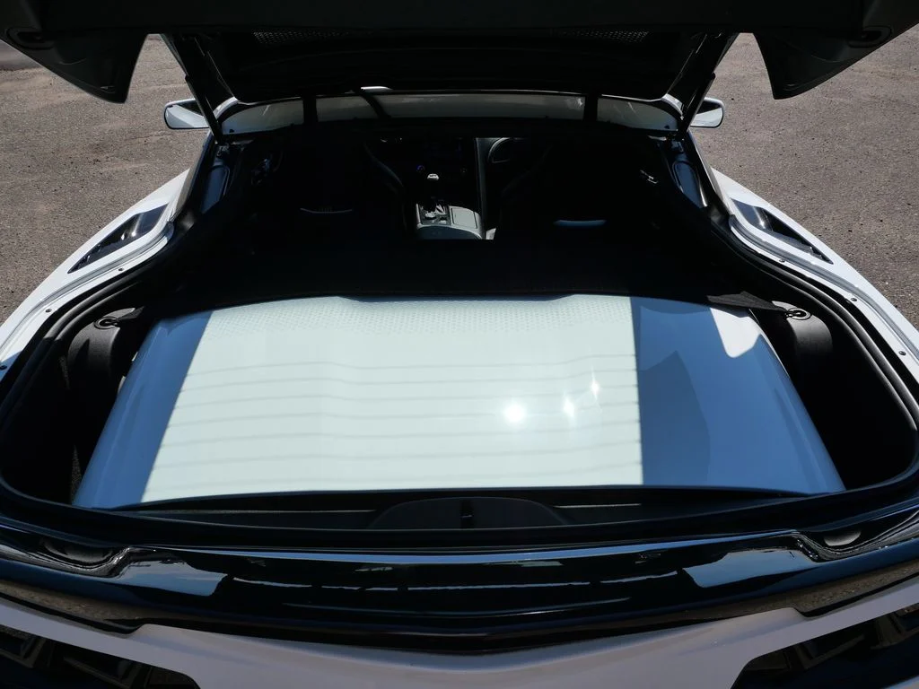 Used 2014 White Chevrolet Base image 9