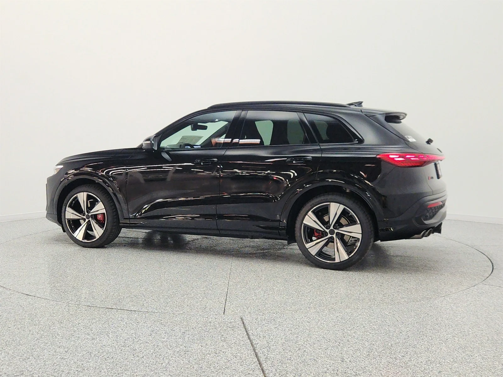 New 2026 Mythos Black Metallic Audi Premium Plus 3.0 TFSI quattro image 8