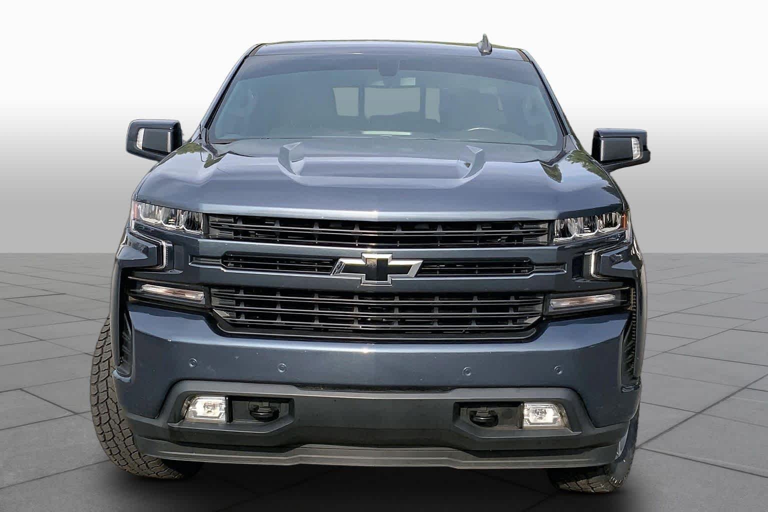 Used 2021 Shadow Gray Metallic Chevrolet RST image 4