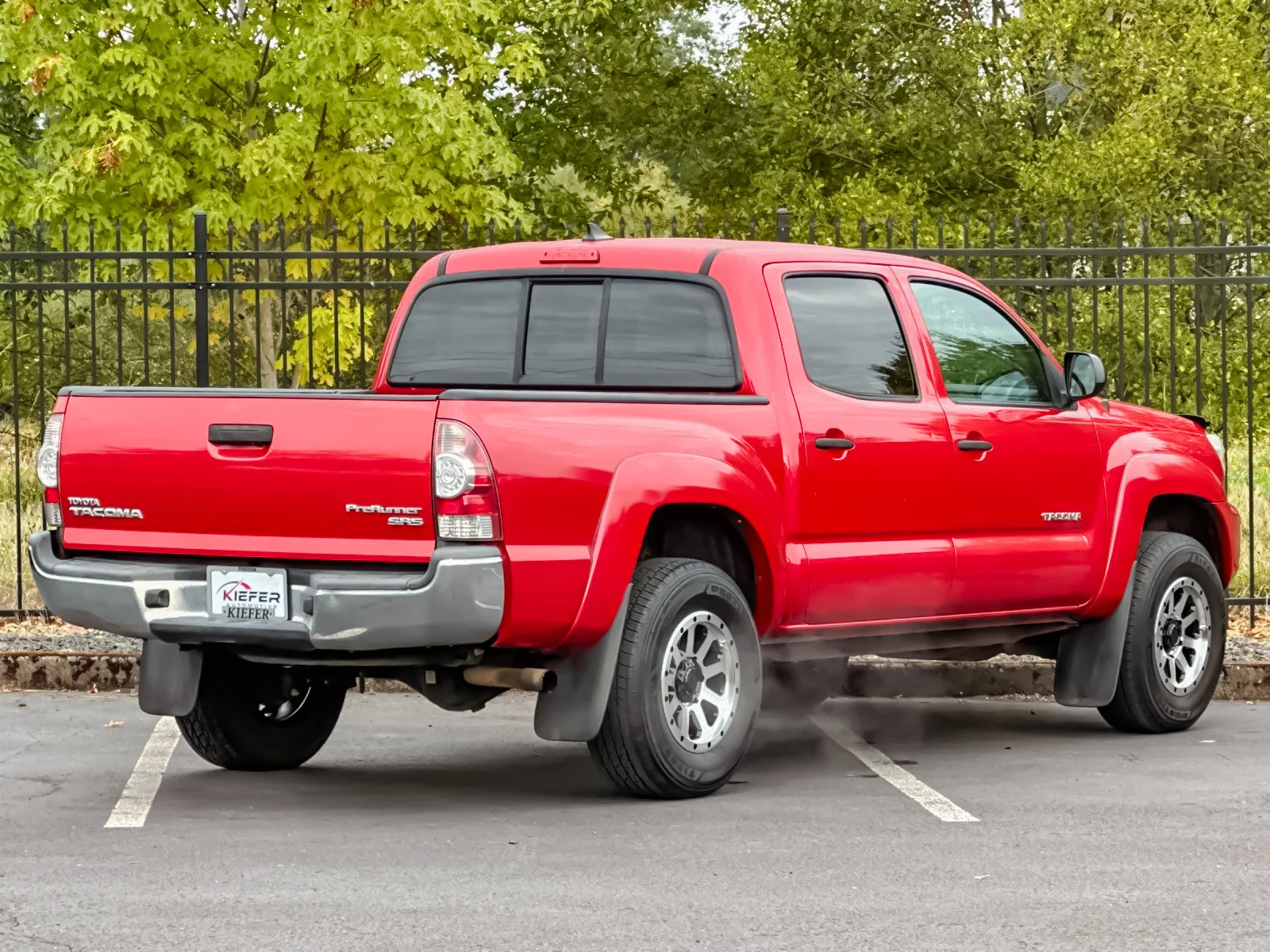 Used 2014 Red Toyota PreRunner image 4