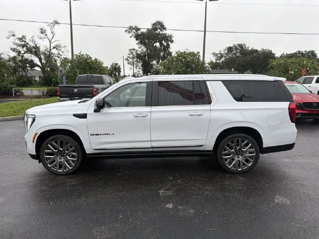 New 2026 Glacier White Tricoat GMC Denali Ultimate image 8