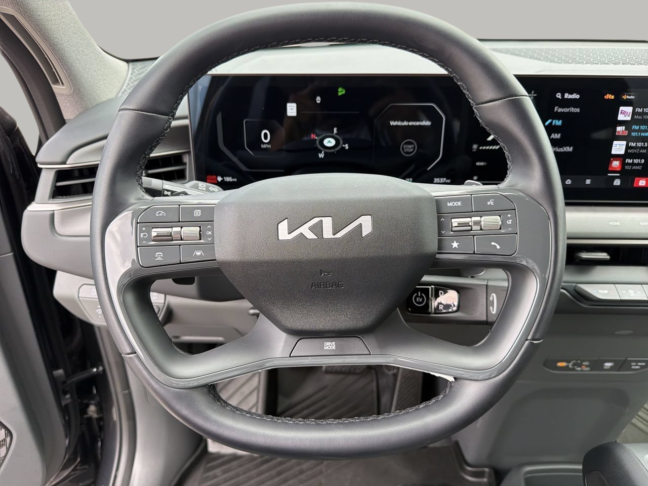 Used 2026 Panthera Metal Kia Light Long Range image 31