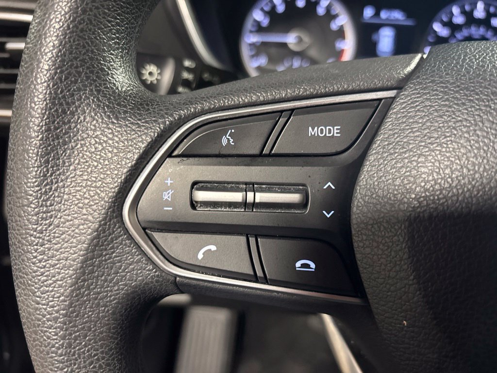 Used 2020 Gray Hyundai SE image 16