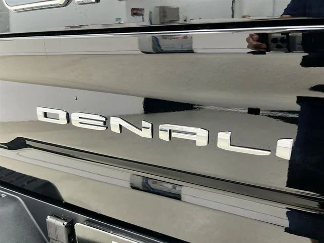 Used 2026 Black GMC Denali Ultimate image 41