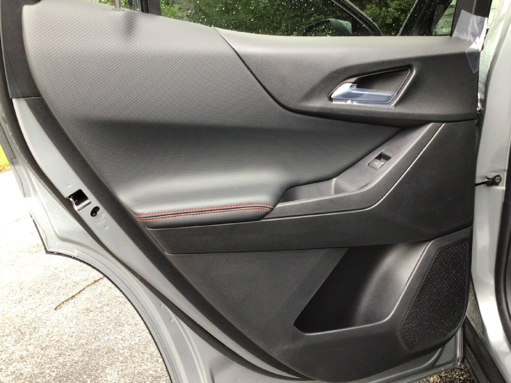 2027 Chevrolet Equinox RS - Photo 33
