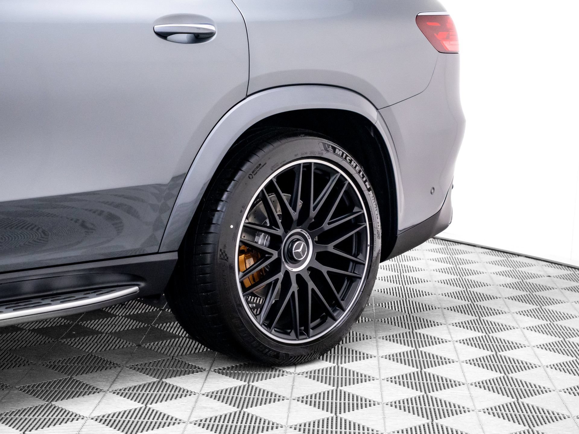 New 2026 Selenite Grey Metallic Mercedes-Benz GLS 63 AMG® image 79