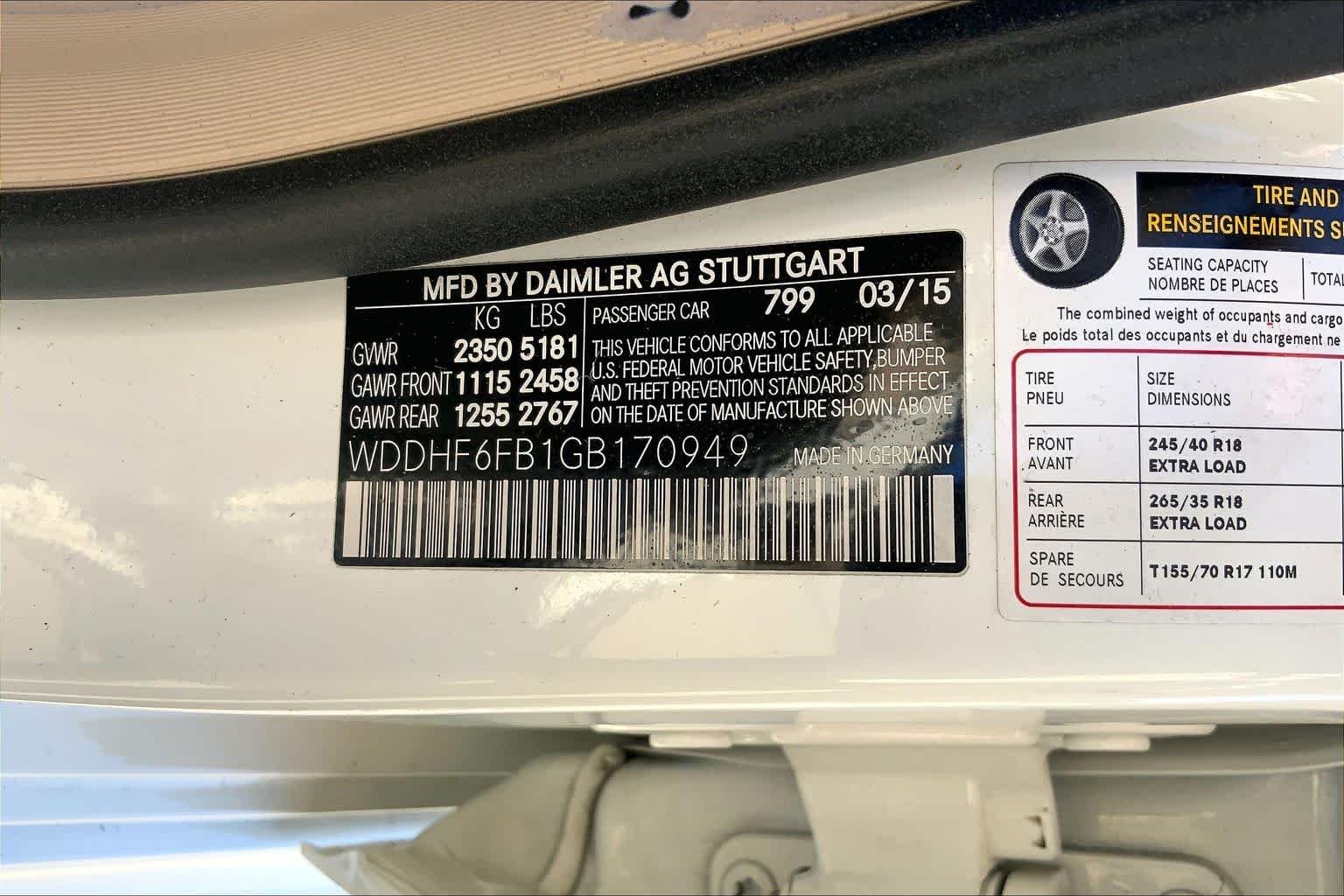 Used 2016 designo Diamond White Metallic Mercedes-Benz E 400 image 29