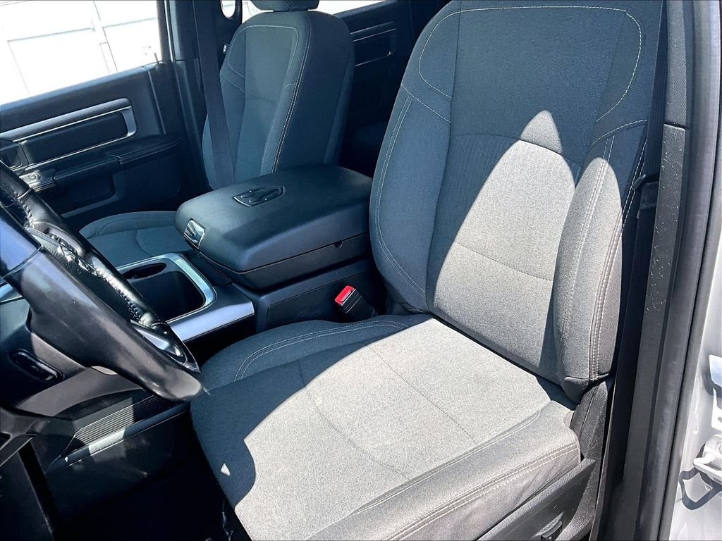 Used 2022 Ceramic Gray Clearcoat Ram Warlock image 10