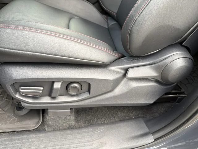 2025 Toyota Tacoma TRD Pro - Photo 12