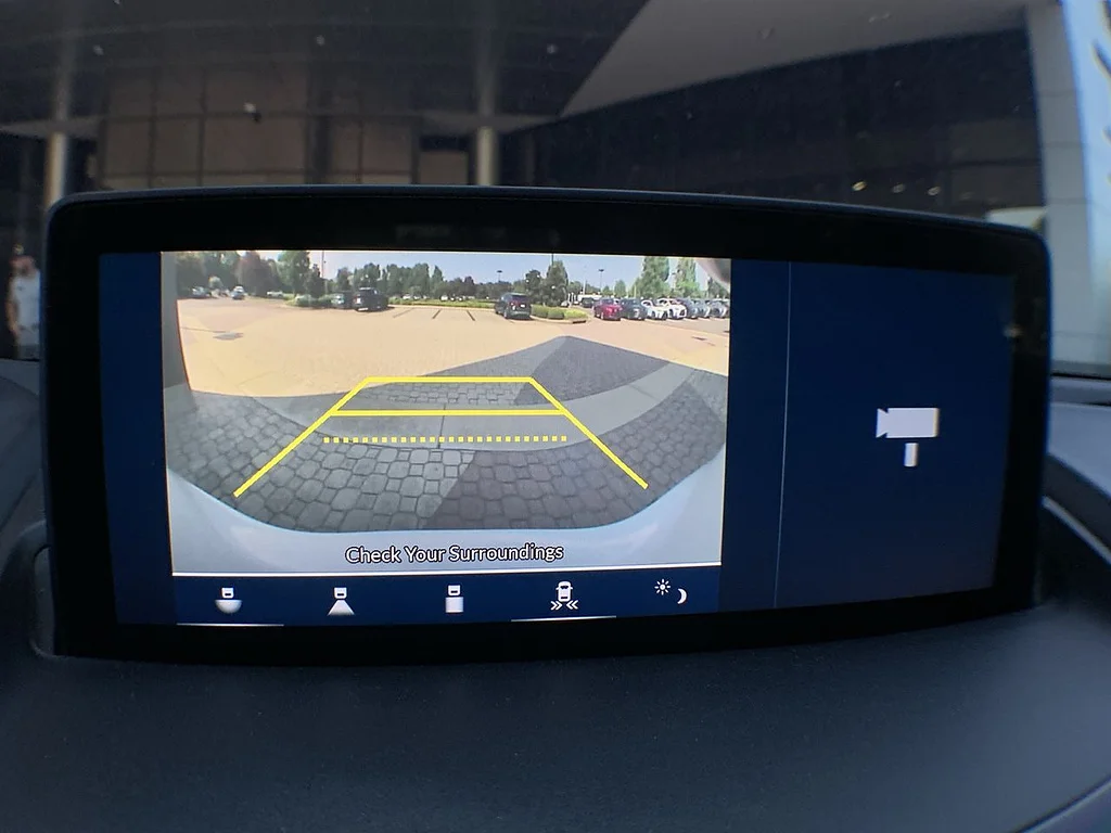 Used 2021 PLAT WHT/EBONY Acura w/Technology Package image 17