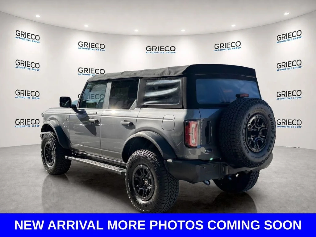 Used 2022 Gray Ford Wildtrak image 5