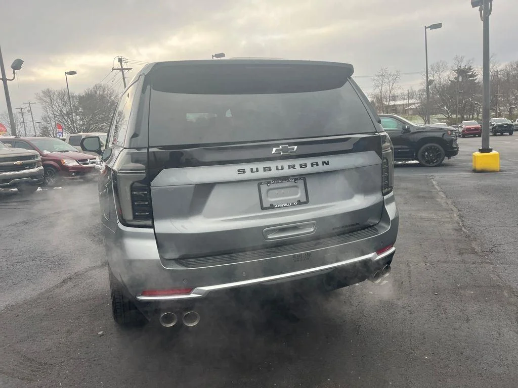 2026 Chevrolet Suburban Premier - Photo 4