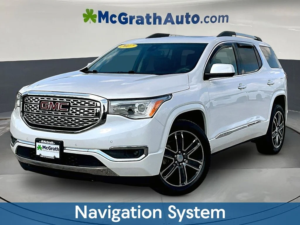 Used 2017 White GMC Denali image 3