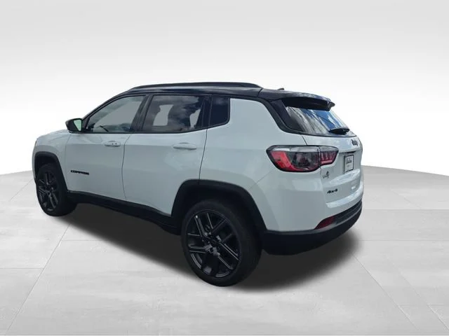 Used 2026 White Jeep Limited Altitude image 3