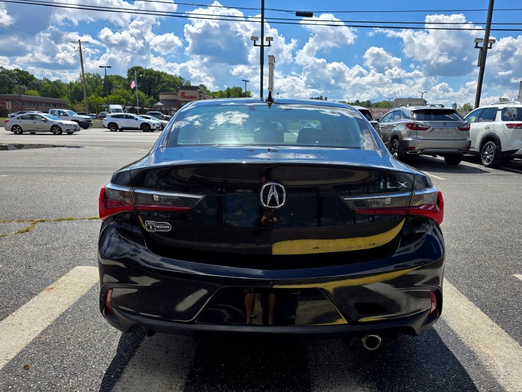 Used 2020  Acura Premium Package image 10