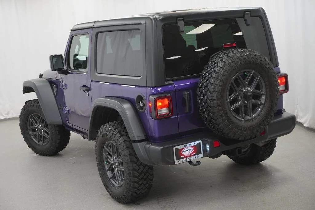 Certified Used 2026  Jeep Sport image 12