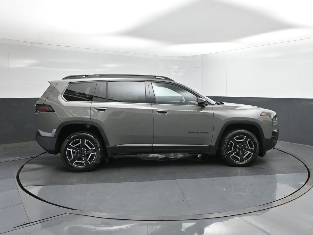 New 2026 Sting-Gray Clear-Coat Exterior Paint Jeep Limited image 15
