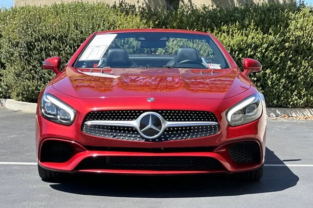 Used 2019  Mercedes-Benz SL 550 image 9
