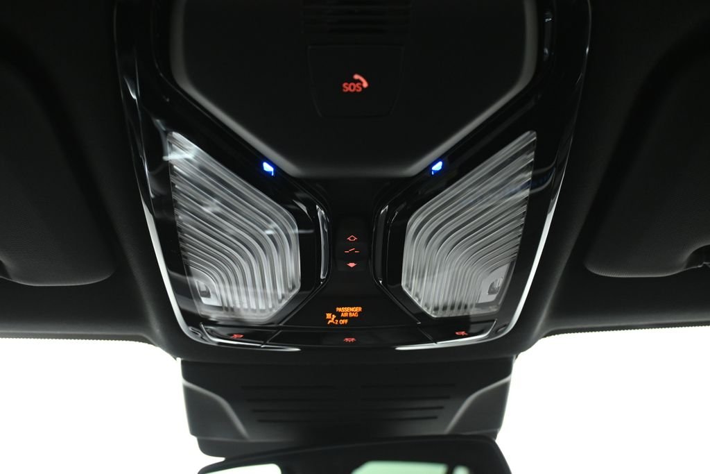 Used 2026 Gray BMW xDrive40i image 21