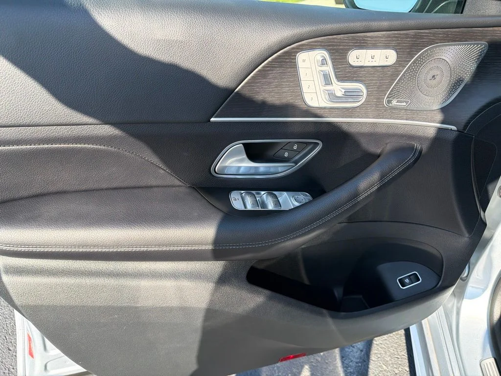 Used 2024 Silver Mercedes-Benz GLE 450 image 9
