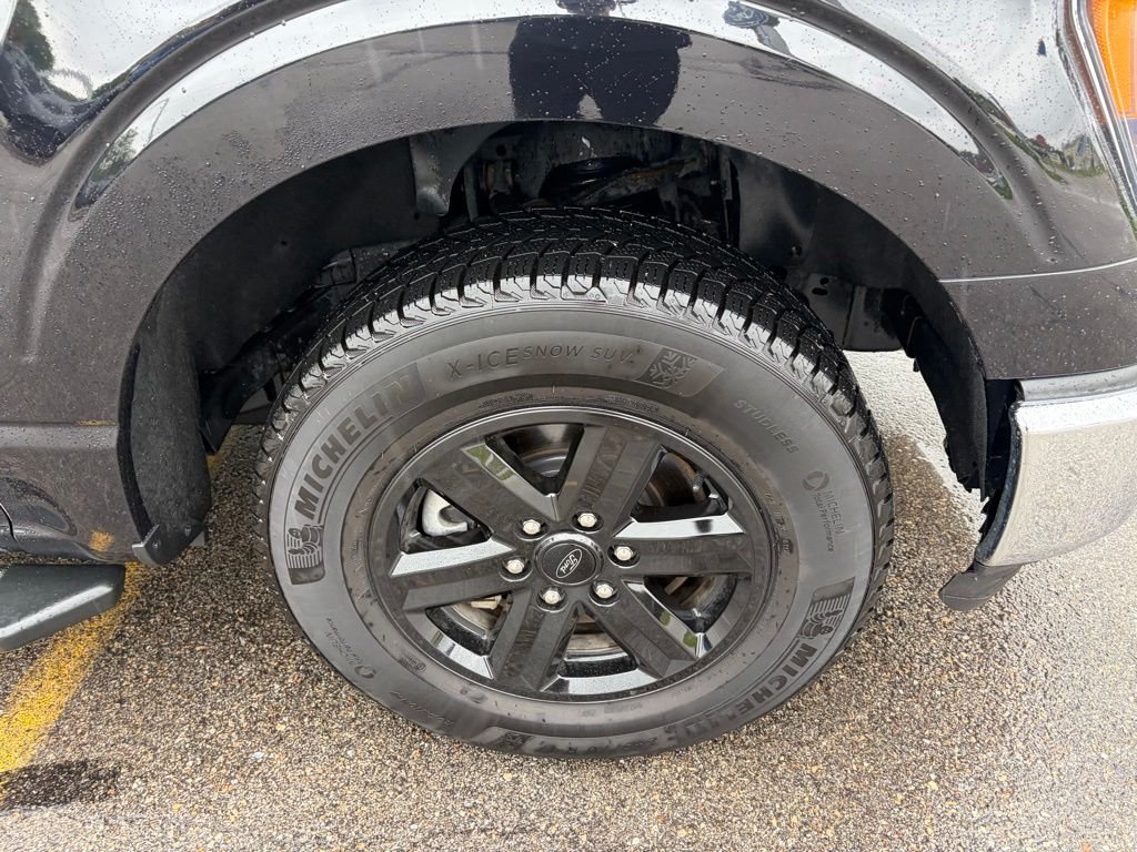 Certified Used 2023 Agate Black Metallic Ford XLT image 10