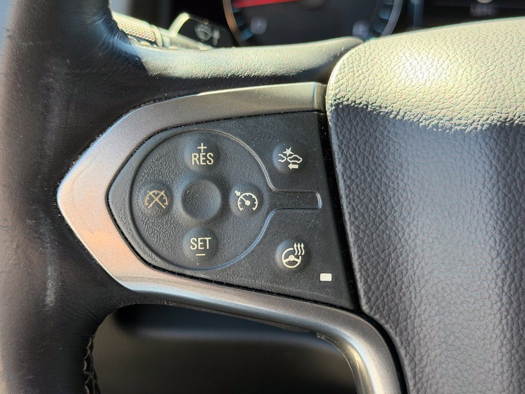 Used 2015 Silver Chevrolet LT image 14