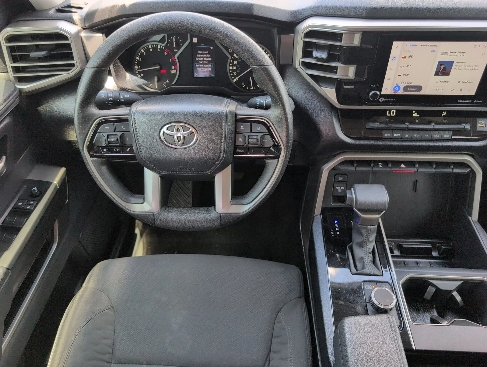 2024 Toyota Tundra SR5 - Photo 29