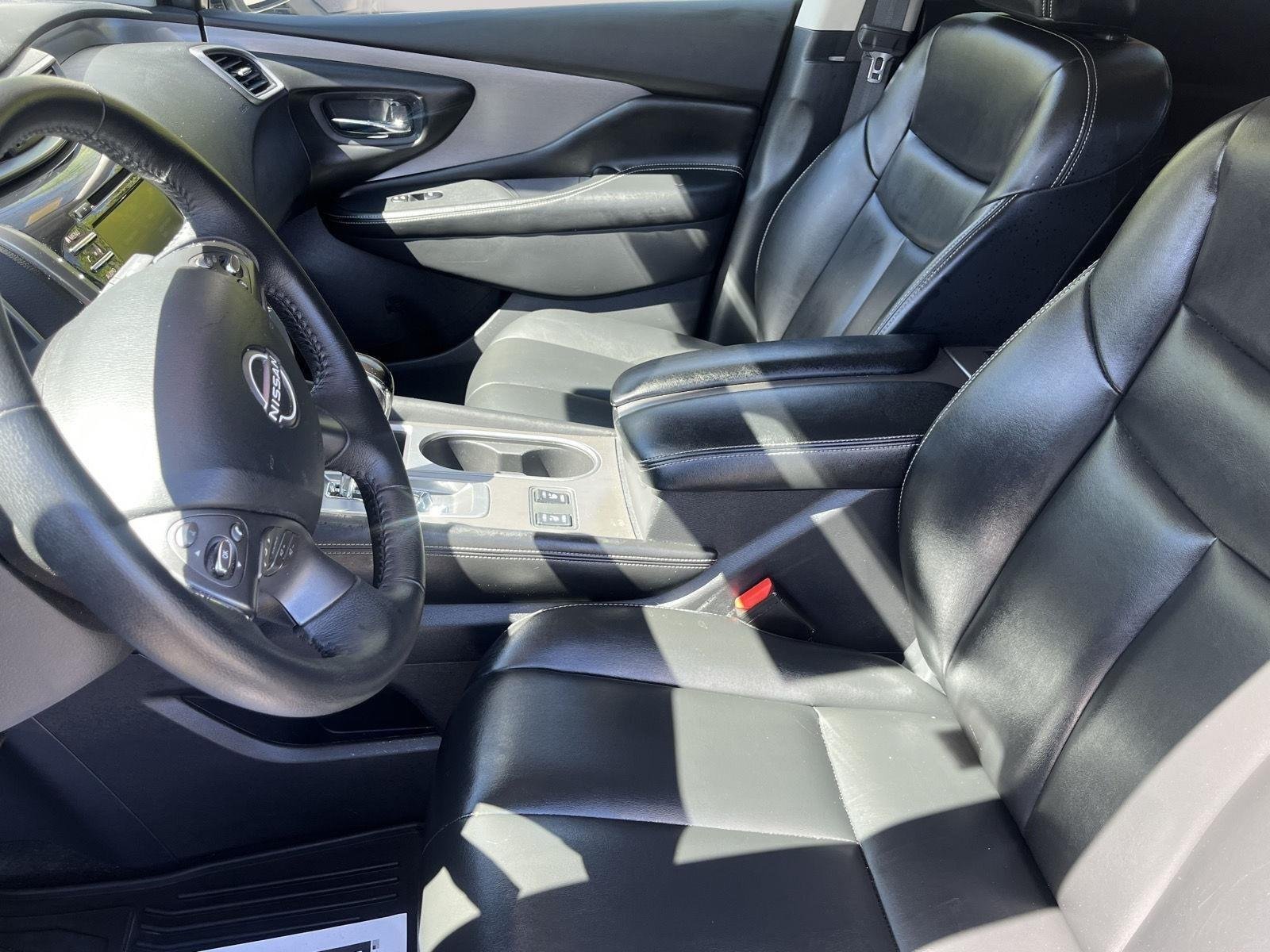 Used 2024 Boulder Gray Pearl Nissan SV image 21