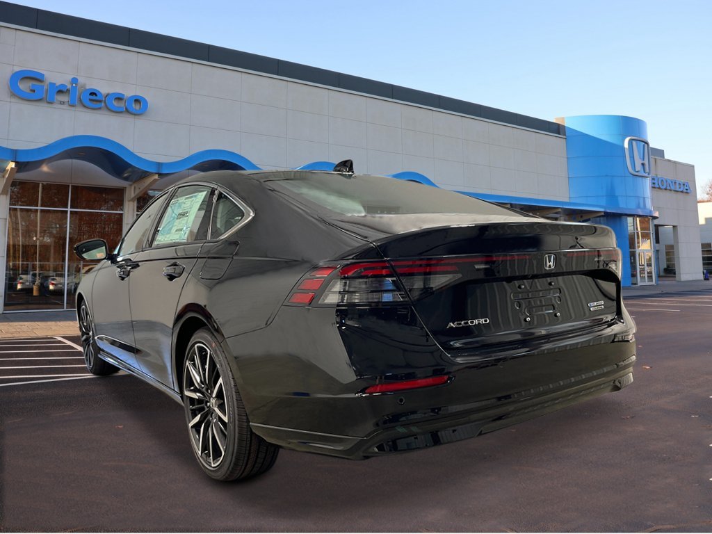 New 2026 Crystal Black Pearl Honda Touring image 3