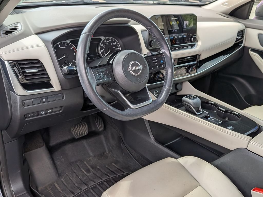 Used 2023 Black Nissan SL image 31
