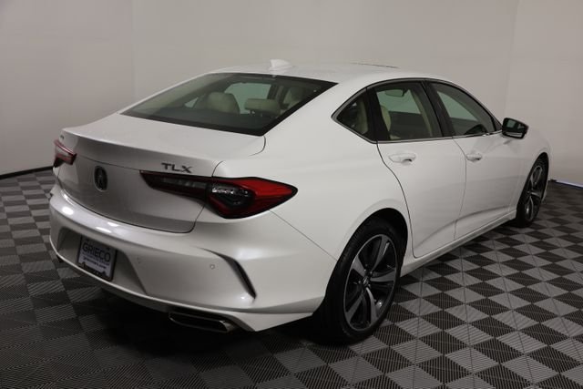 Used 2024 White Acura Technology Package image 8