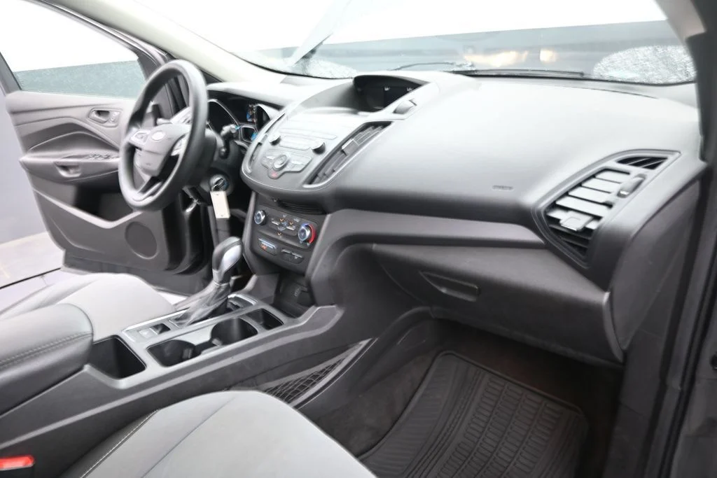 Used 2019 Gray Ford S image 28