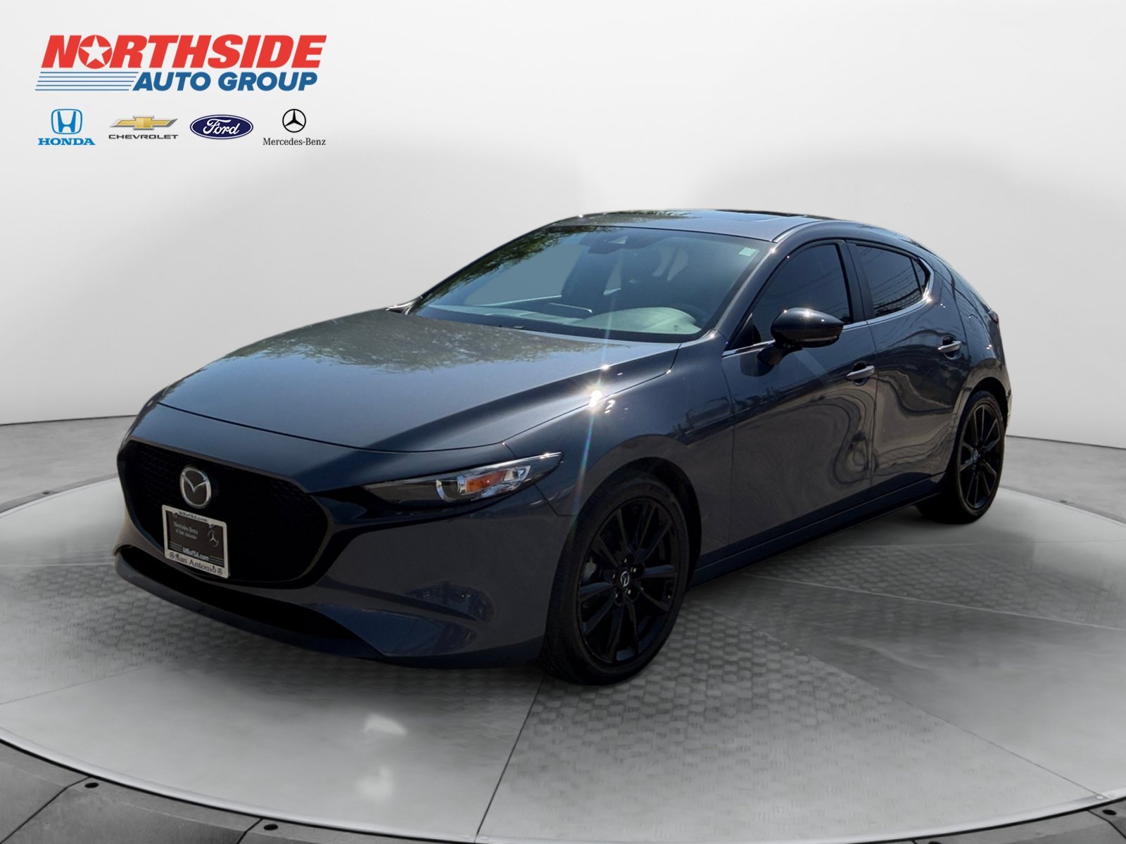 Used 2022 Polymetal Gray Metallic Mazda Carbon Edition image 3
