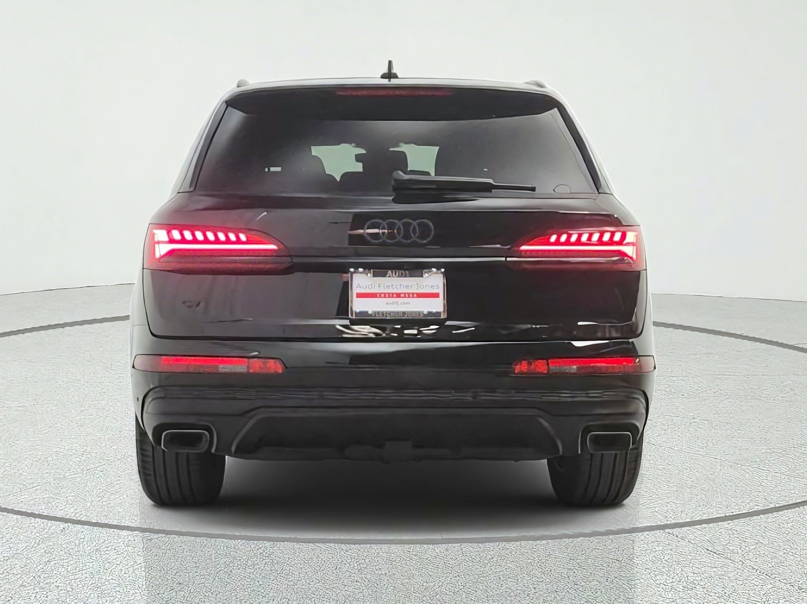 Used 2025 Mythos Black Metallic Audi Premium Plus 45 TFSI quattro image 6