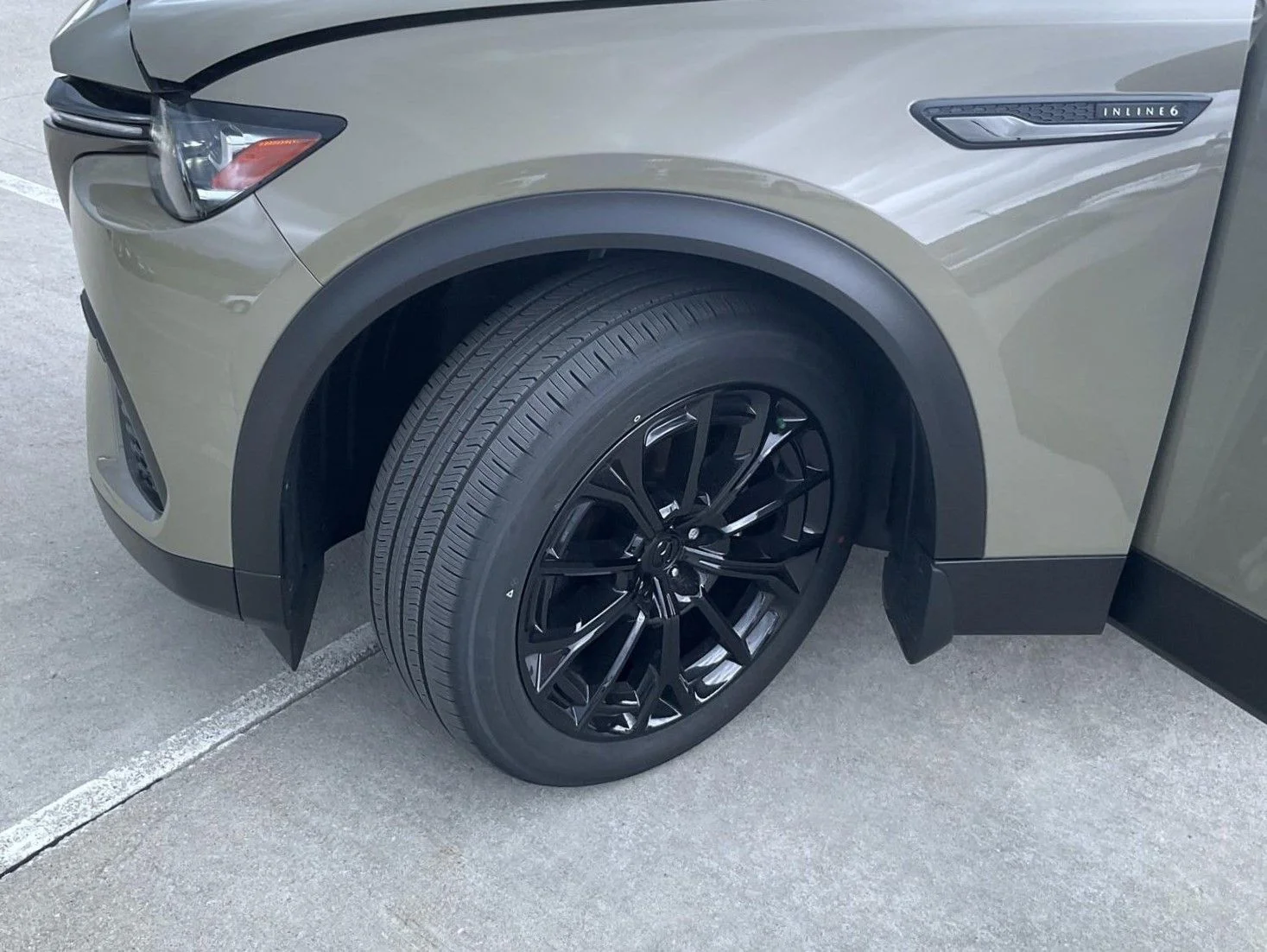 New 2026 Zircon Sand Metallic Mazda 3.3 Turbo Preferred AWD image 25