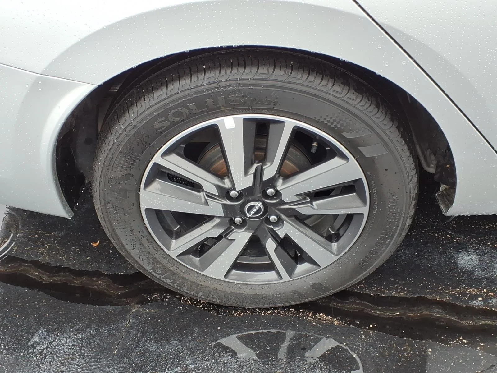 Used 2025 Brilliant Silver Metallic Nissan SV image 9