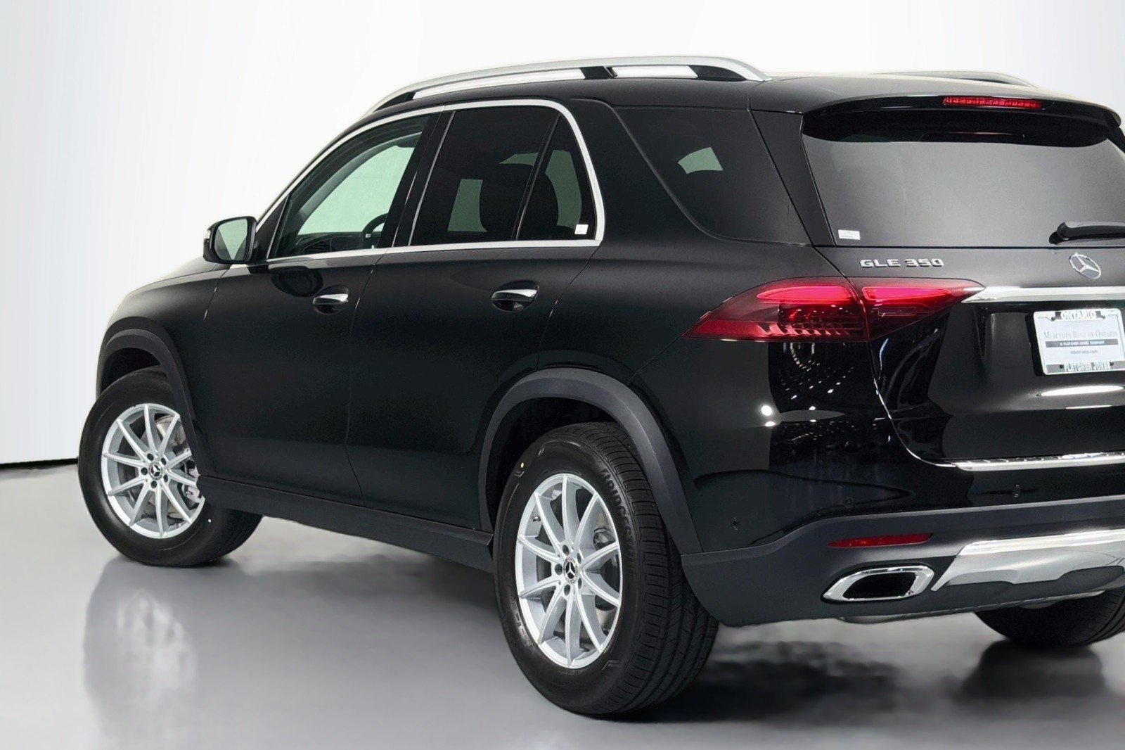 New 2026 Black Mercedes-Benz GLE 350 4MATIC® SUV image 15