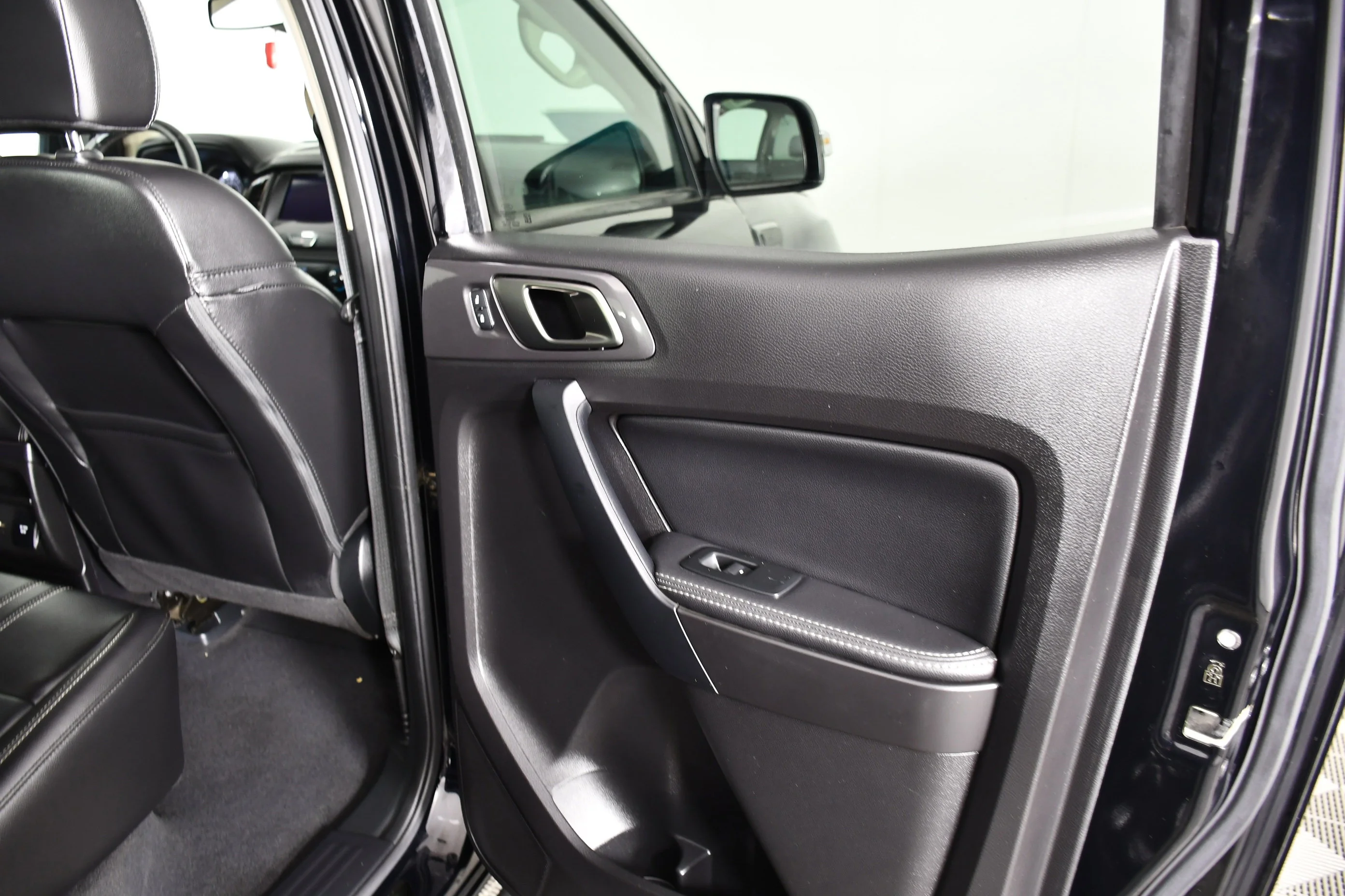 Used 2021 Black Ford LARIAT image 48
