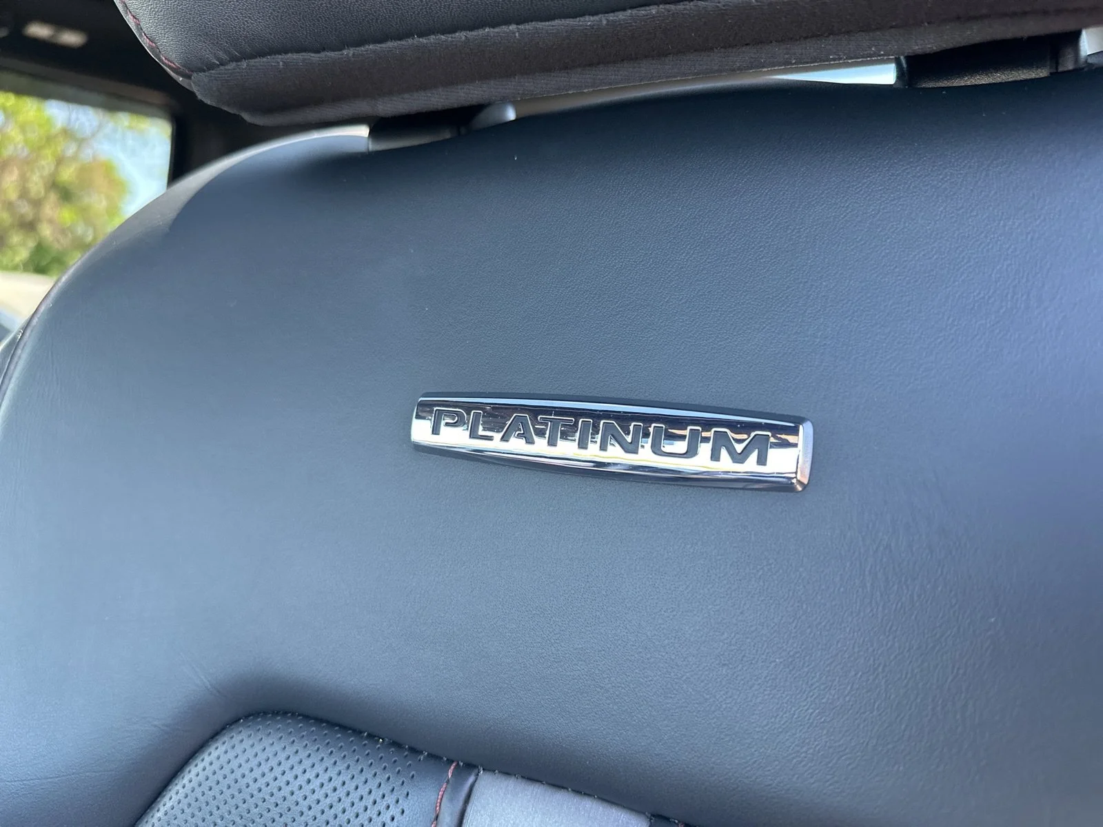 Used 2020 Black Ford Platinum image 17