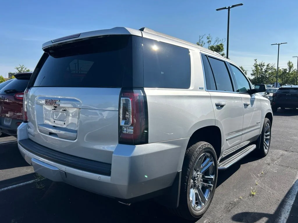 Used 2018 Silver GMC SLT image 3