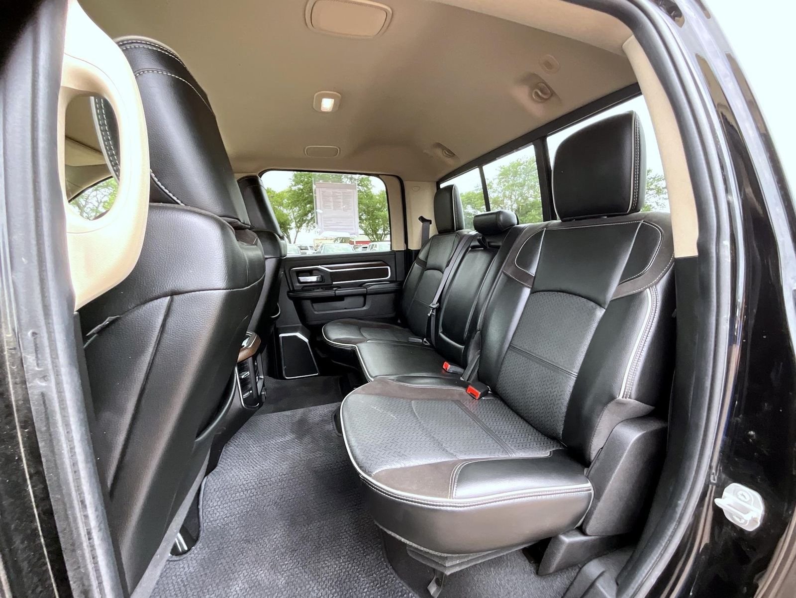 Used 2022 Black Ram Laramie image 20