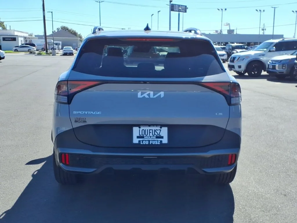 Used 2024 Gray Kia X-Line image 5