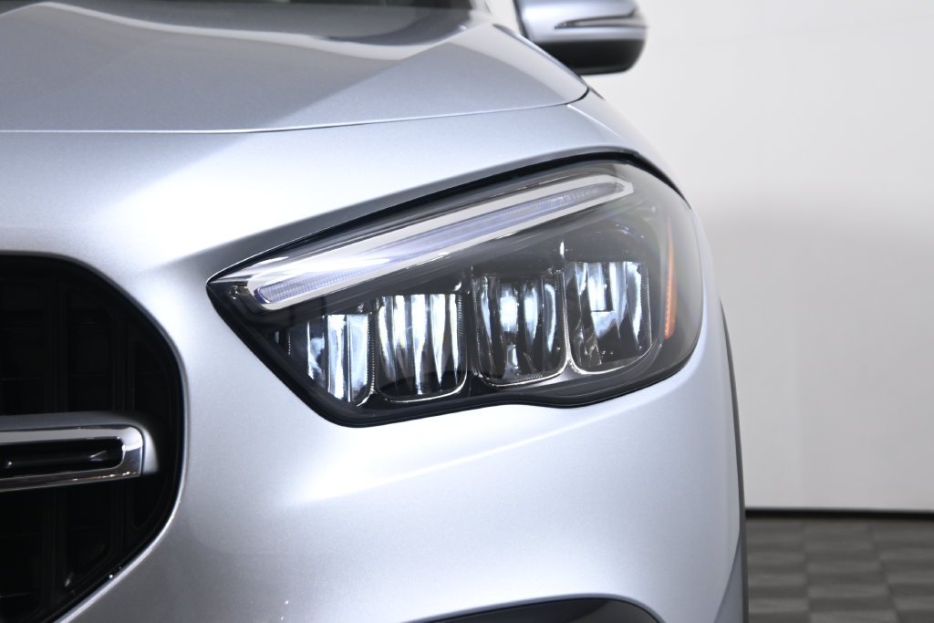 Used 2026 Cirrus Silver Metallic Mercedes-Benz GLA 250 image 11