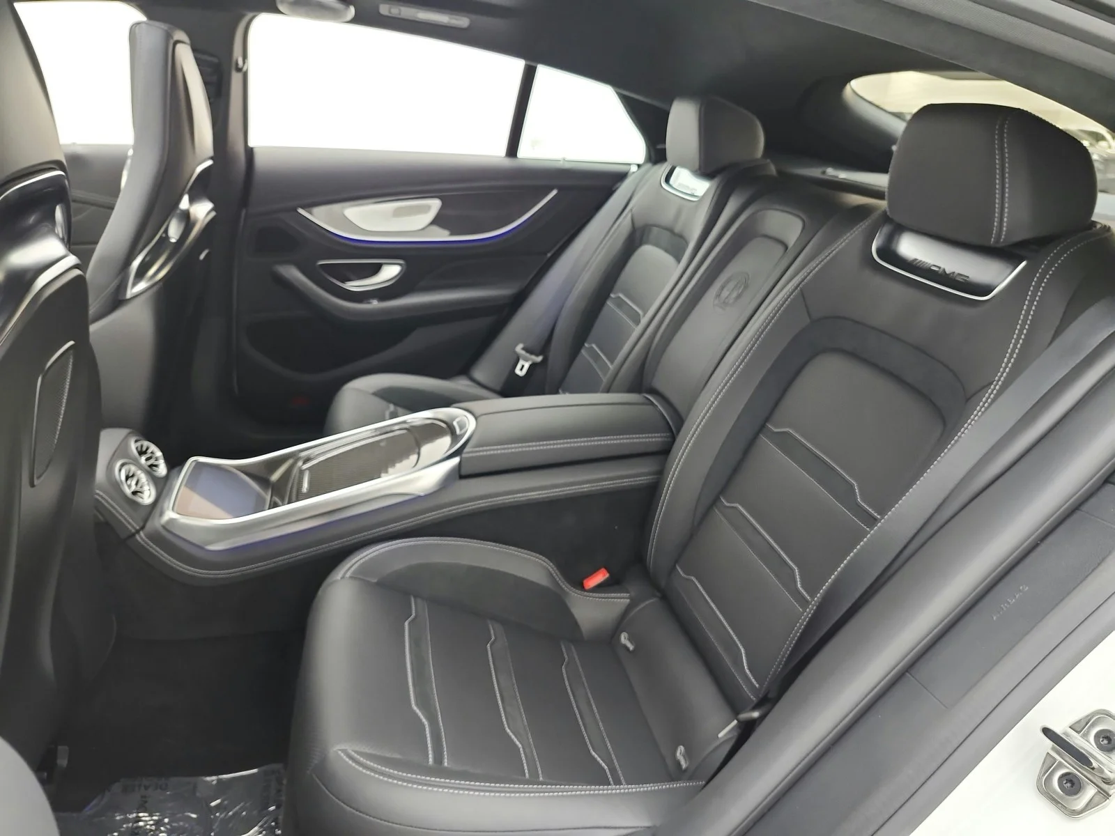 Certified Used 2022 MANUFAKTUR Diamond White Metallic Mercedes-Benz AMG® GT 53 image 13