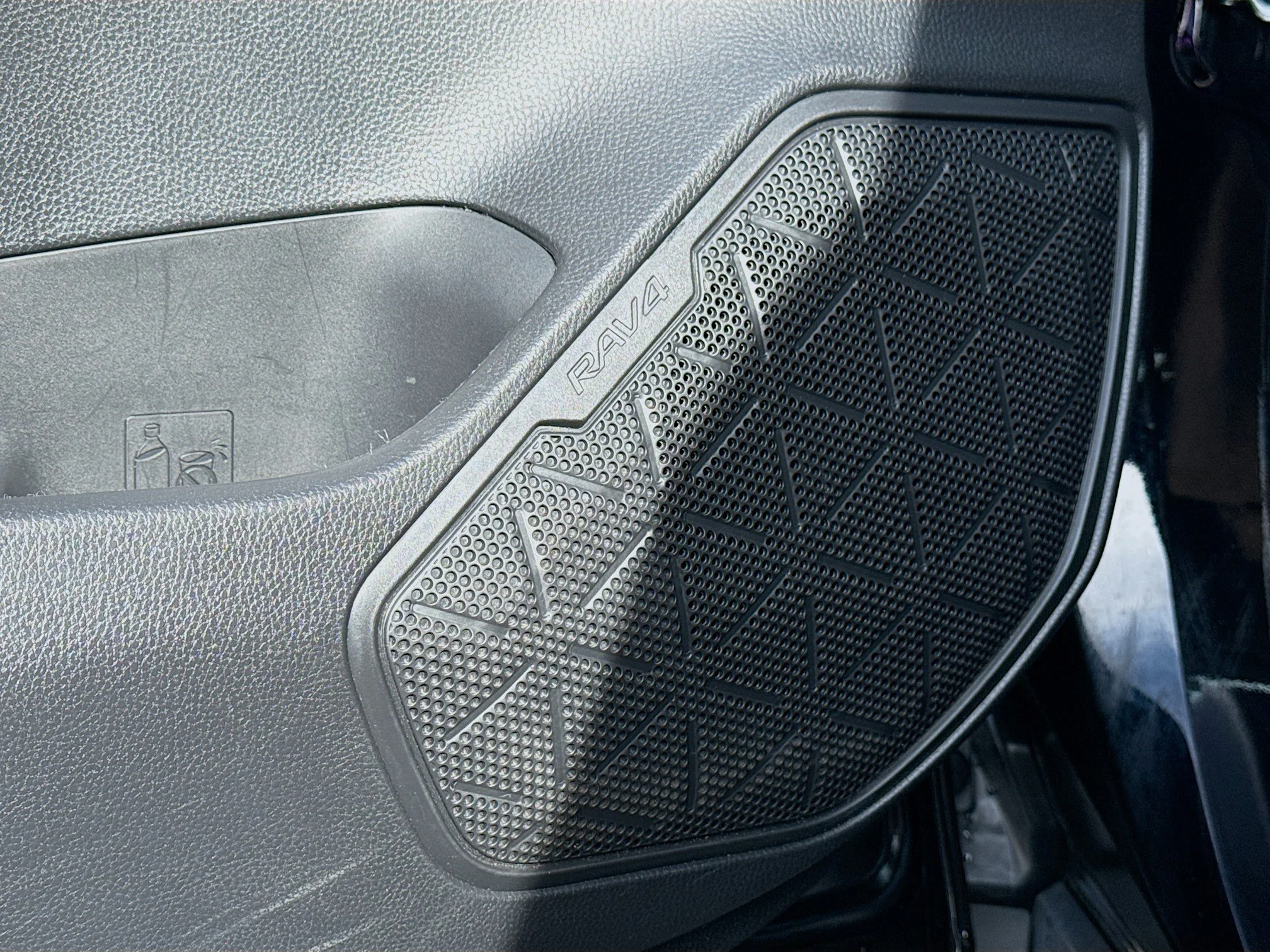 Used 2025 Midnight Black Metallic Toyota LE image 23