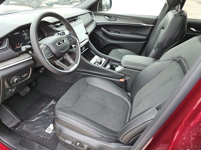 New 2026 Velvet Red Pearlcoat Jeep Laredo Altitude image 18
