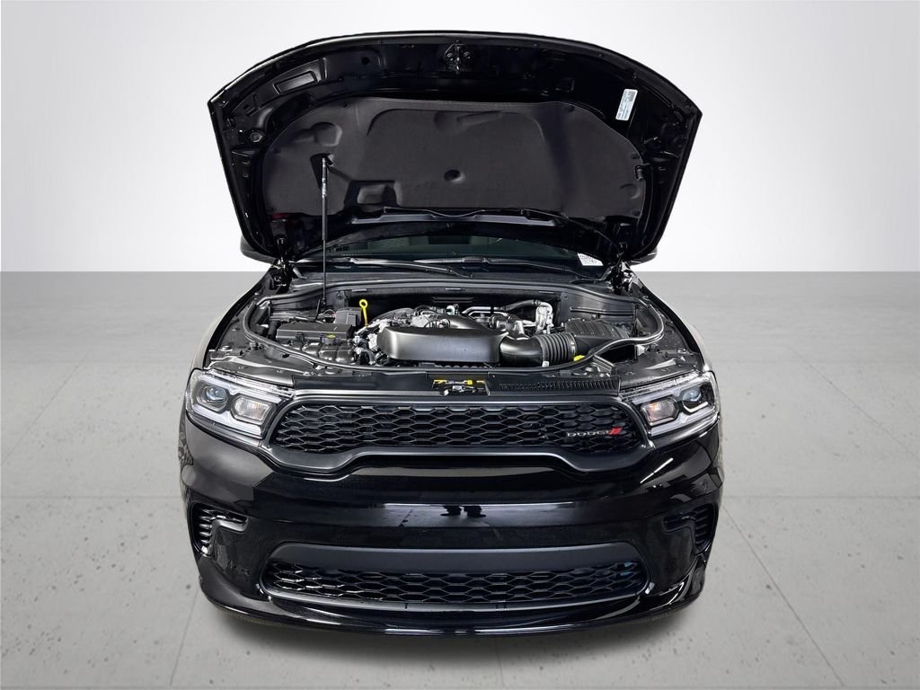 New 2026 Diamond Black Clear-Coat Exterior Paint Dodge GT image 22